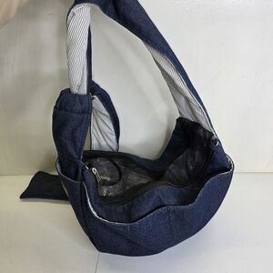 Petite Pistache small animal bag